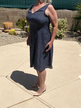 Jones New York Navy Blue with White dots V Neck Midi Dress 16